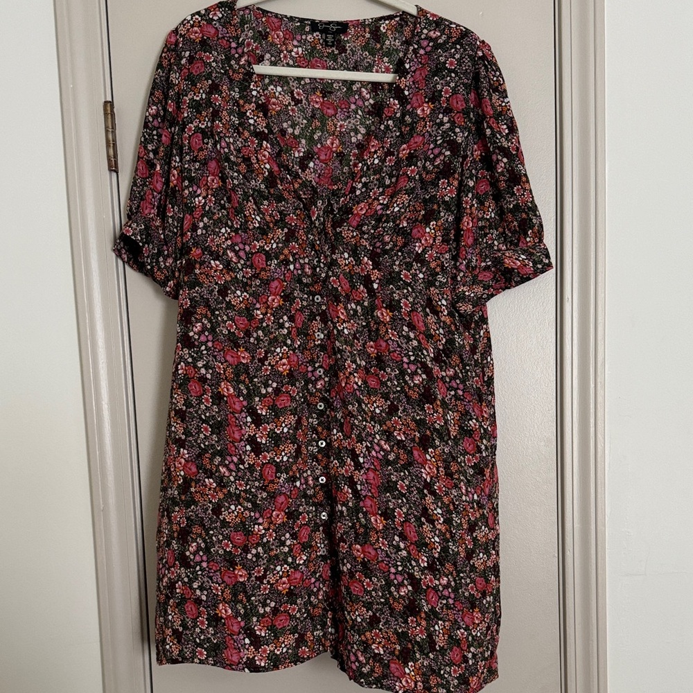 Elegant Floral Women's dress in Black and Pink